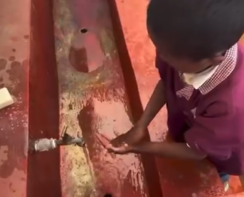 lavabos école Maharidaza